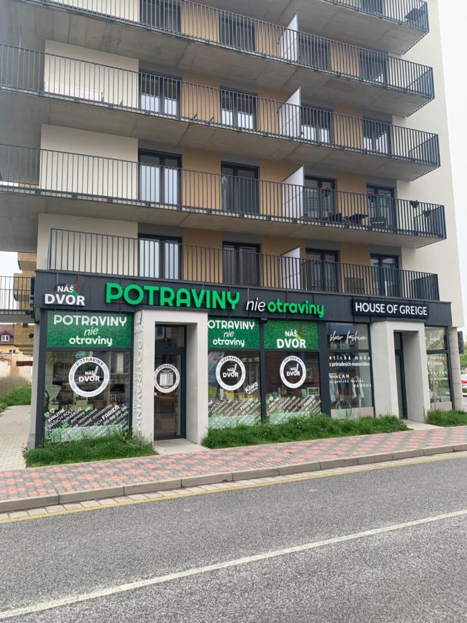 Apartments Centrum Hviezdoslav Poprad Exteriör bild