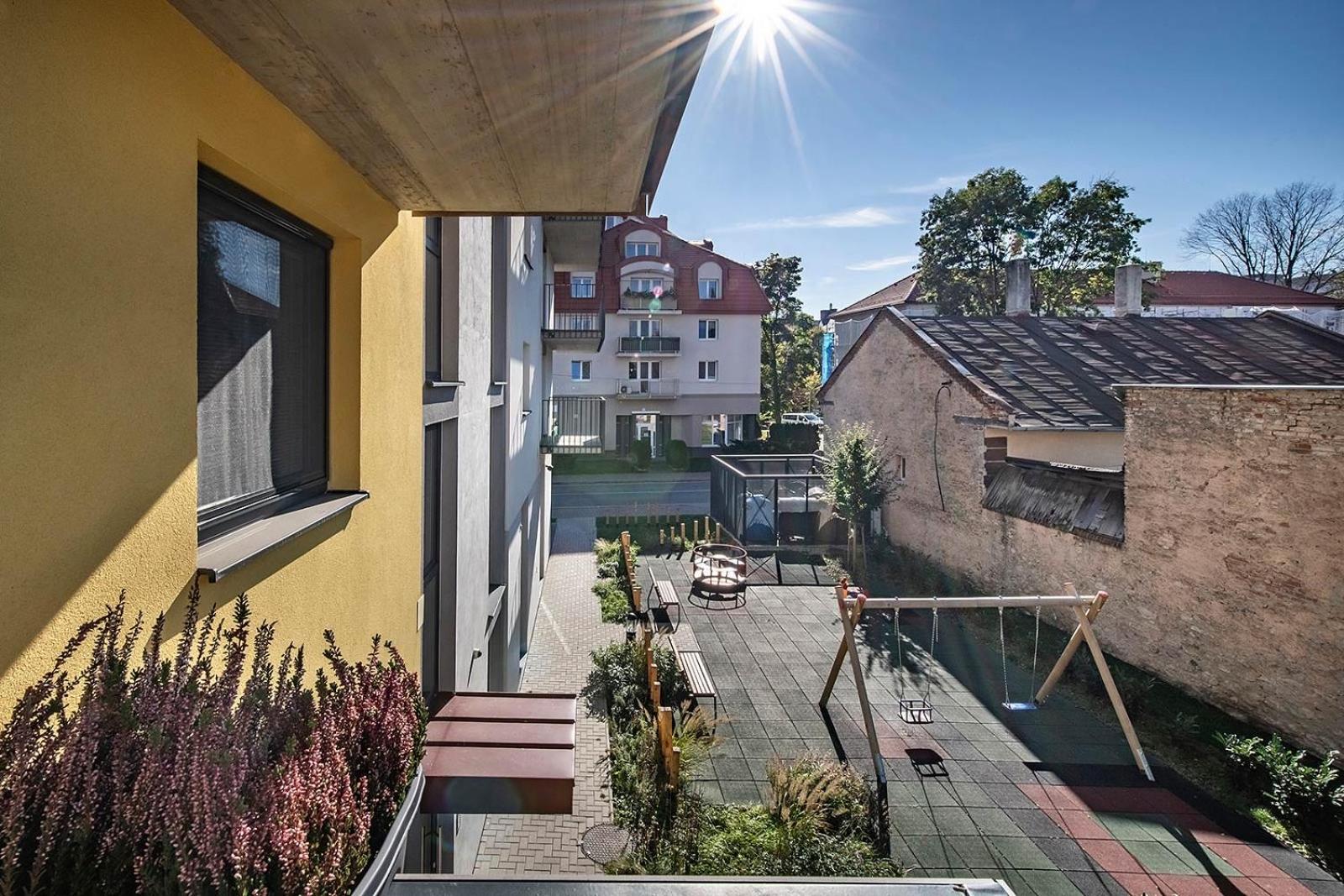 Apartments Centrum Hviezdoslav Poprad Exteriör bild